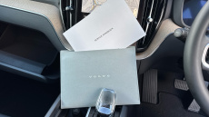 Volvo XC60 2.0 B5P Plus Dark 5dr AWD Geartronic Petrol Estate